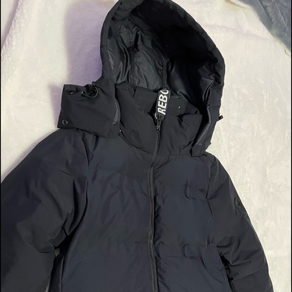 Puffer Coat - Picture 2 of 6